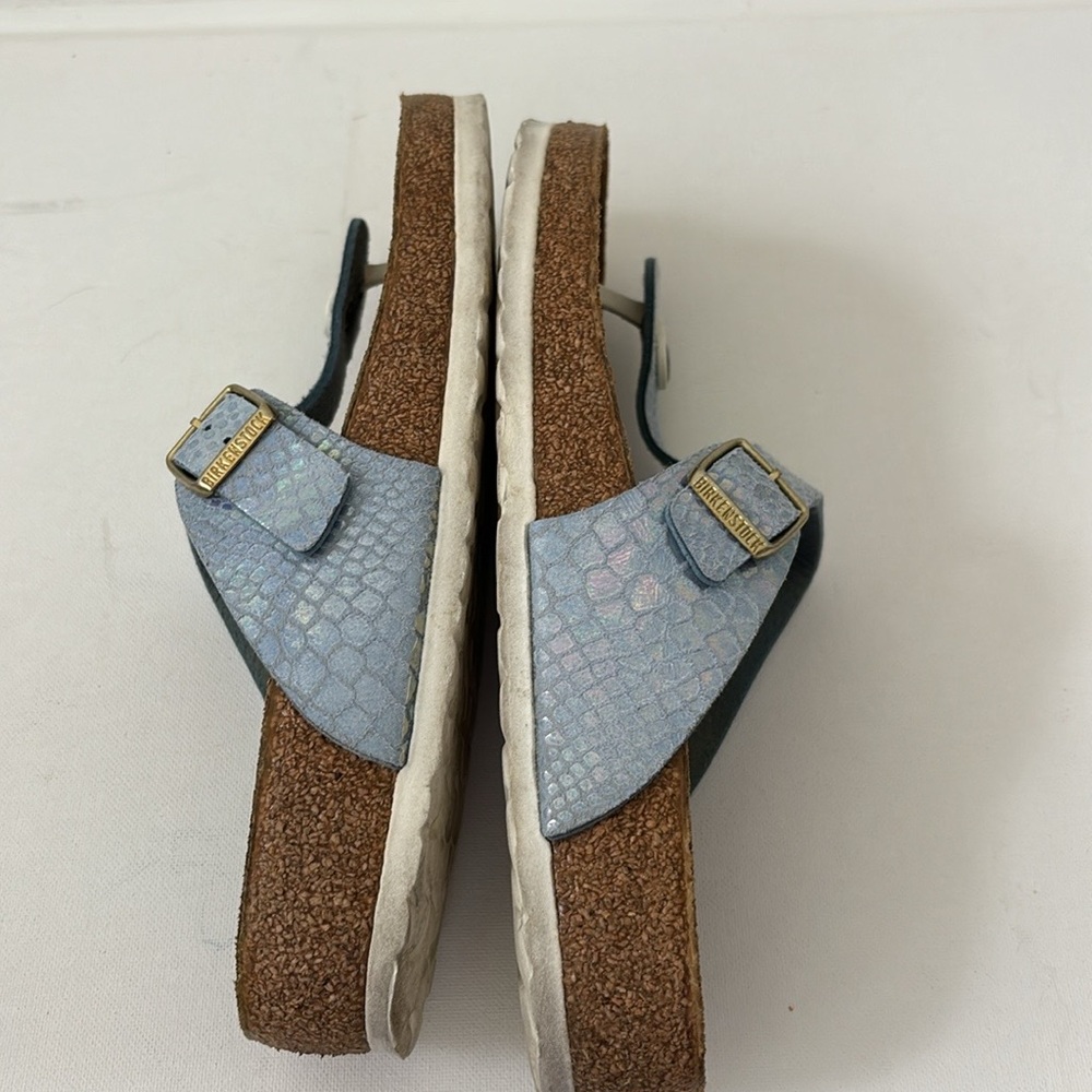 Birkenstock Light Blue Snake-Print Thong Sandals with White Accents - Picture 6 of 9